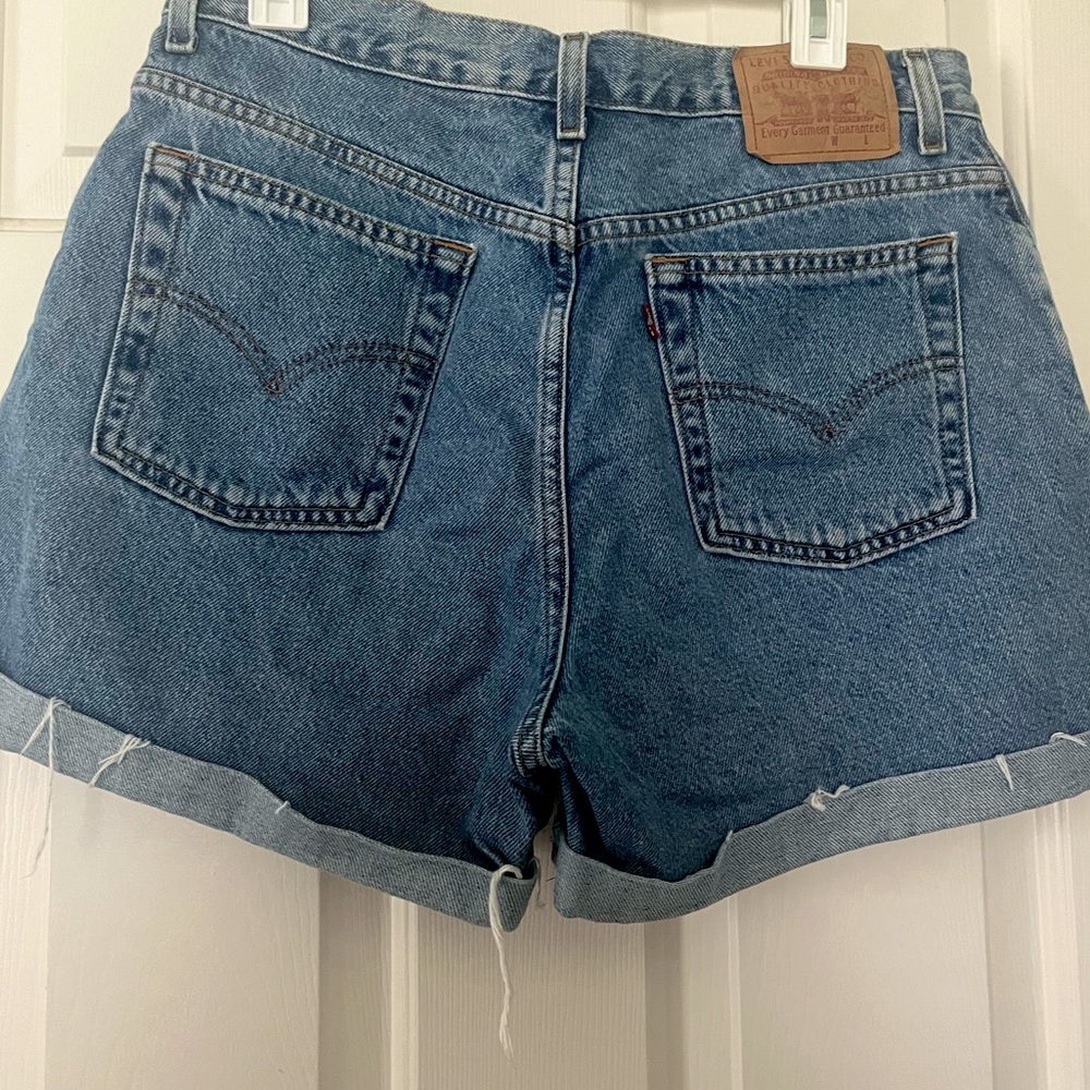 Vintage Levi’s shorts